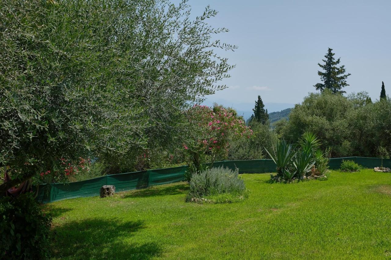 Villa Boukari Chlomos Exteriér fotografie